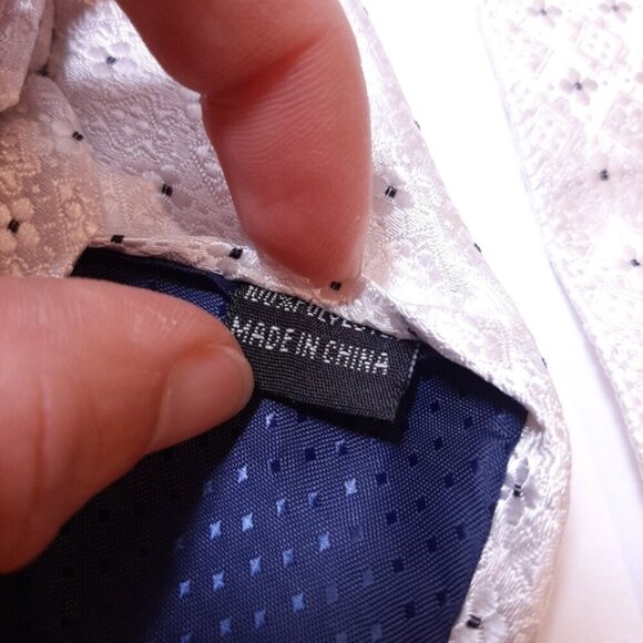 NEW 3-Pc Boxed Gift Tie Set Coordinated Print Cuff Links Hankerchief Hand Sewn - Picture 7 of 7